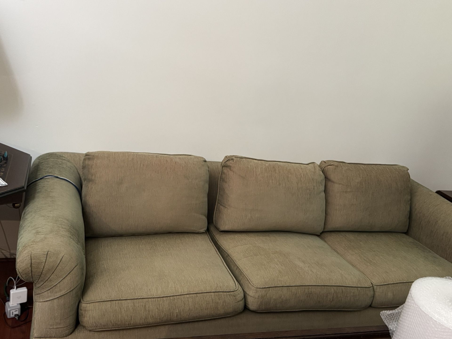8’ Sofa