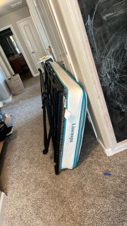 Twin trundle bed frame with mattress