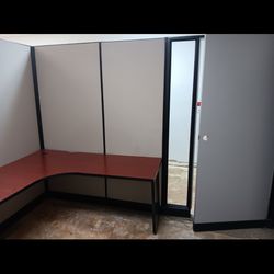 80 High Panels Private Office
