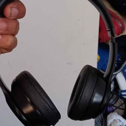 Beats Solo 3 Bluetooth Headphones 