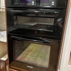 Kitchen Aid Built In Microwave And Oven