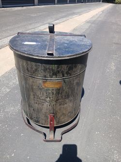 Vintage can
