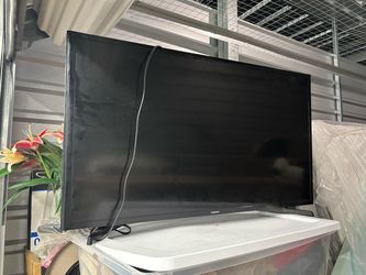 Small Samsung TV