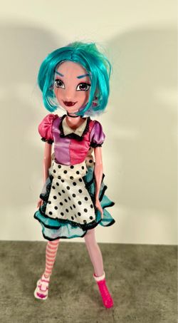 Disney Parks Attractionistas 12in Maddie Mad Tea Party Alice Doll