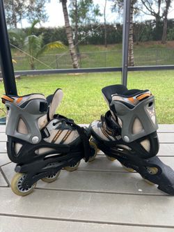 Rollerblades size 7 girls.