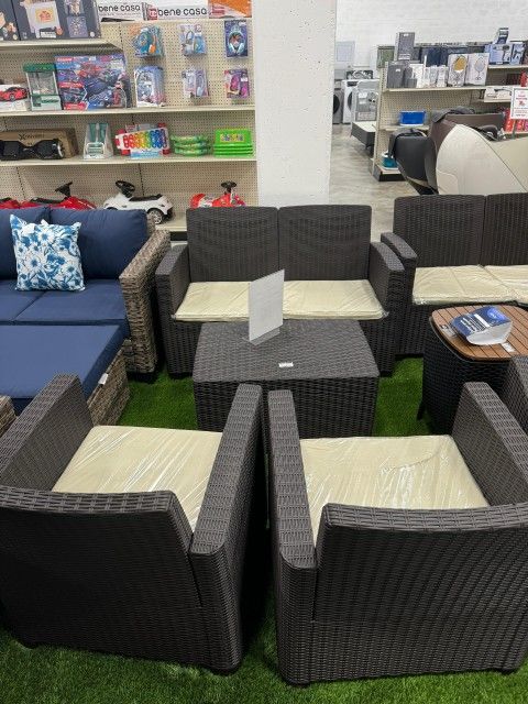 Patio Furniture Set