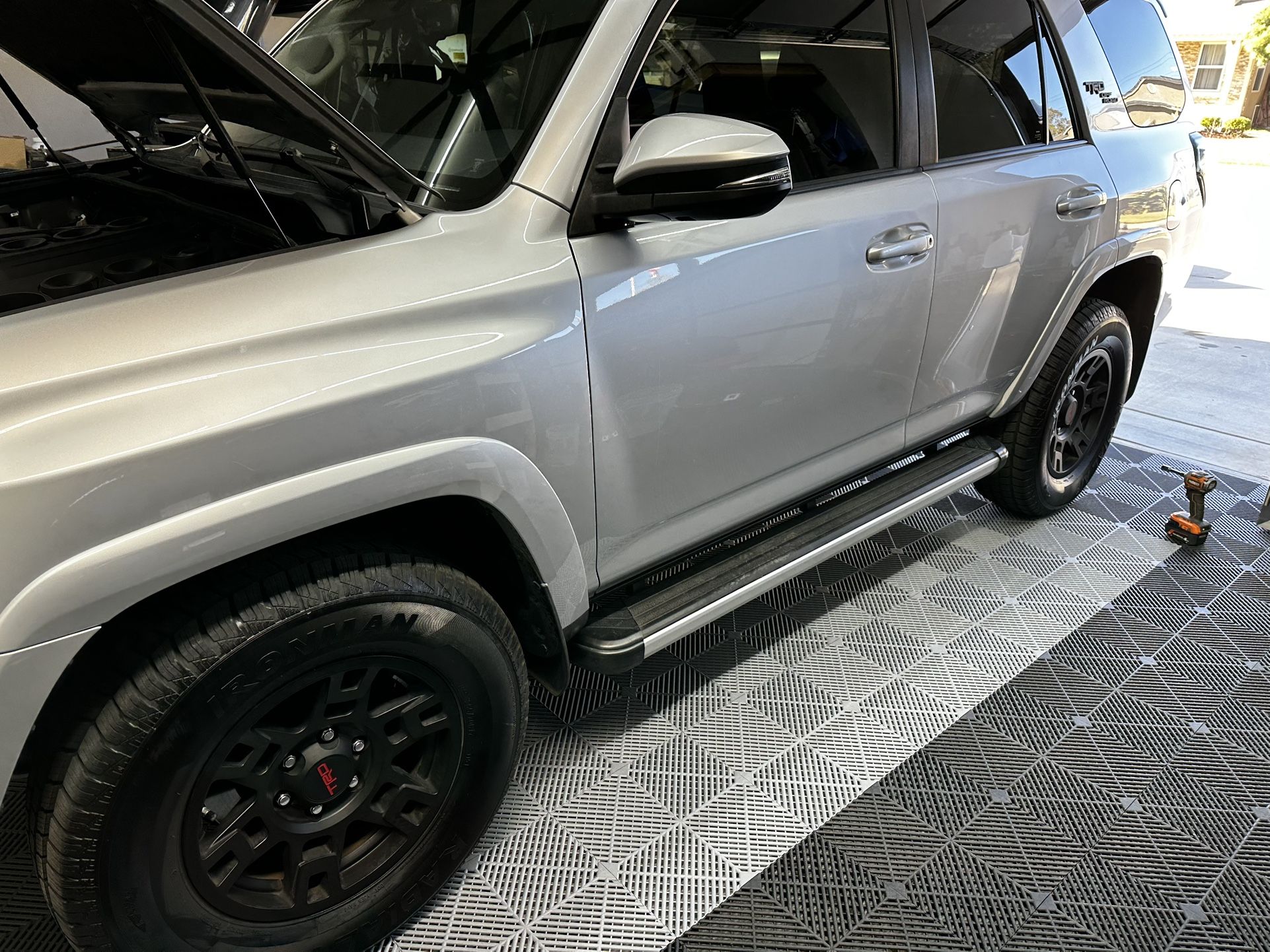 5th Gen Toyota 4Runner OEM Running Boards