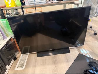Samsung 48" 4K Smart TV (UN48JU640D) - Great Condition!
