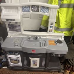 Step2 Modern Cook Stove Set