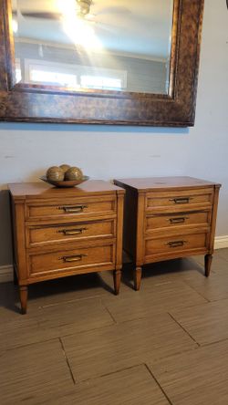 TWO BEAUTIFUL MCM NIGHTSTANDS