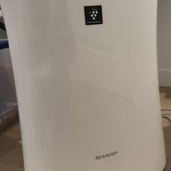 SHARP Air Purifier for medium rooms