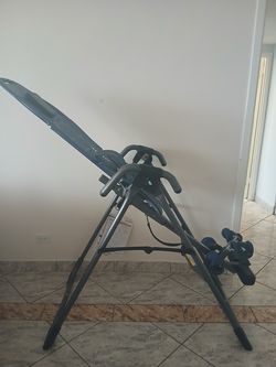 Inversion table