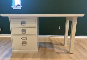 Pottery Barn Bedford Wood Desk