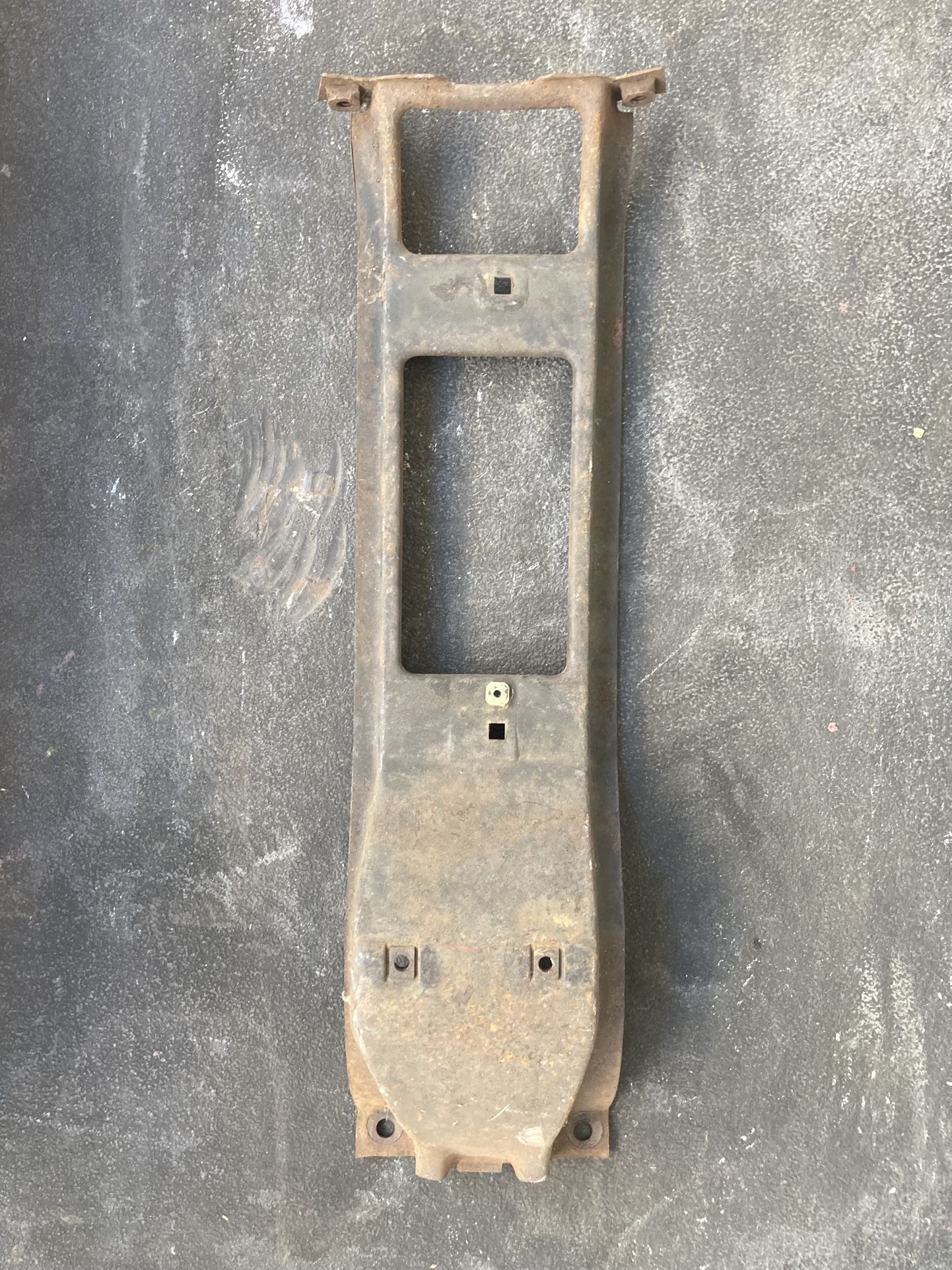 1974 Chevy Truck C10 C20 GM Grill Support Used