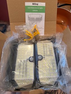 Biling 266 LED Solar Motion Sensor Outdoor Lights 4-Pack Security Lights