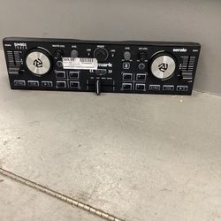 Numark DJ2GO2 Compact Dj Controller 