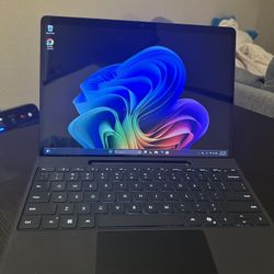Microsoft Surface Pro (11th Edition) (Trade)