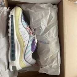 Air max 98’ Size 6