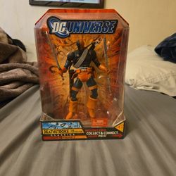 DC Universe Classics Deathstroke The Terminator And To Bulid A Figure Solomon Grundy.