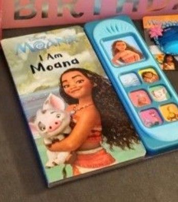 Moana Book