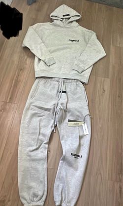 Essentials set