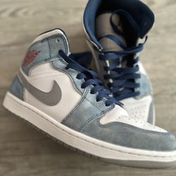 Jordan 1 Retro High (Used 2-3 Times)