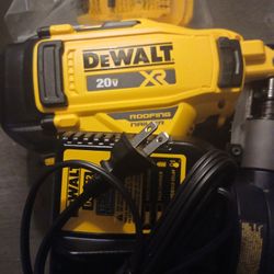 20 V Dewalt xr