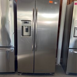 GE Profile Refrigerator 