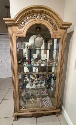 Display Cabinet