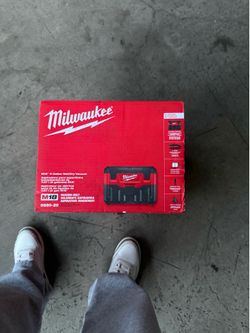 M18 wet/dry vacuum