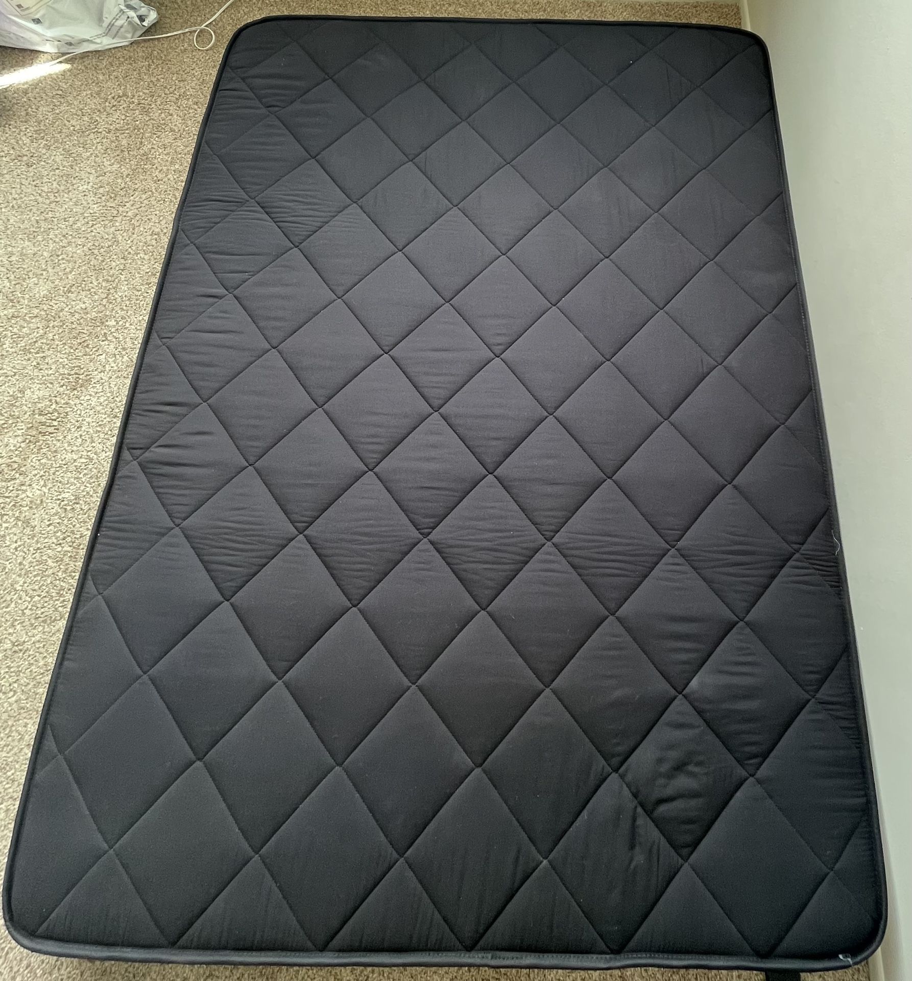 MAXYOYO 6” dExtra Thick Futon Mattress – Queen Size | Barely Used – Like New!