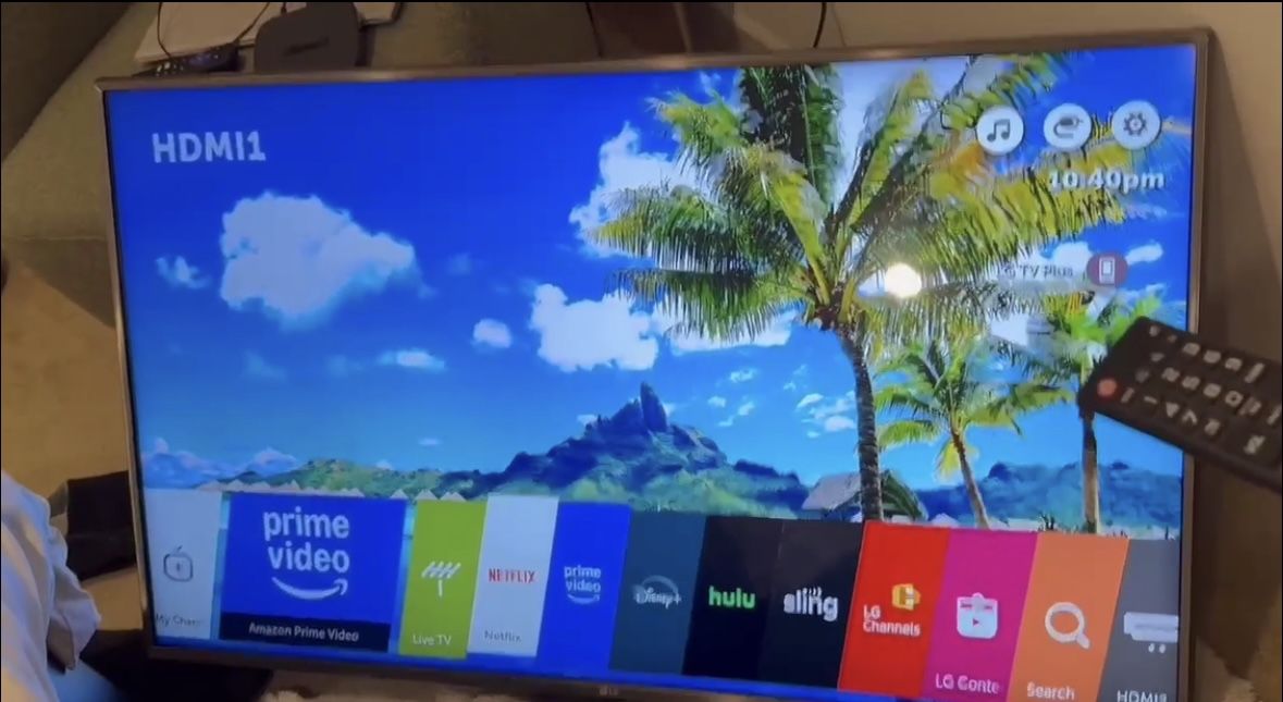 50 inch LG 4K UHD HDR Smart TV