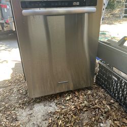 Free dishwasher