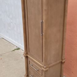 Aberdeen 21 in. W x 14 in. D x 60 in. H Antique Oak Freestanding Linen Cabinet