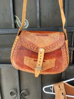 Bolsa De  Piel Traída De Tequila 