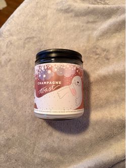 Bath and body works candle. Small