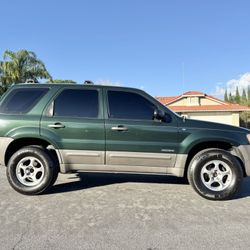 2001 Ford Escape