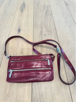 HOBO International Deep Red Glazed Leather Multi-Zip Crossbody Travel Wallet Pouch