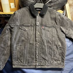 Levi’s Sherpa Trucker Denim Jacket 