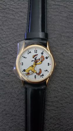 Disney Goofy Watch
