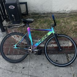 Throne chrome fixie bike
