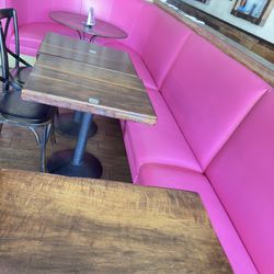 Excellent Condition Booths 