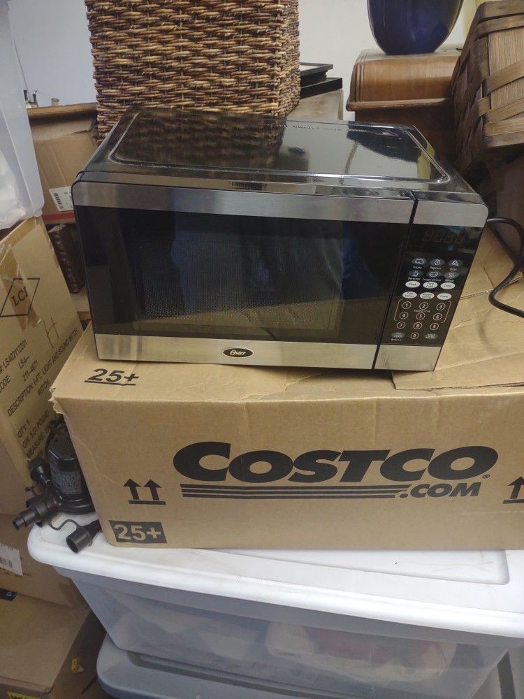 Oster Microwave