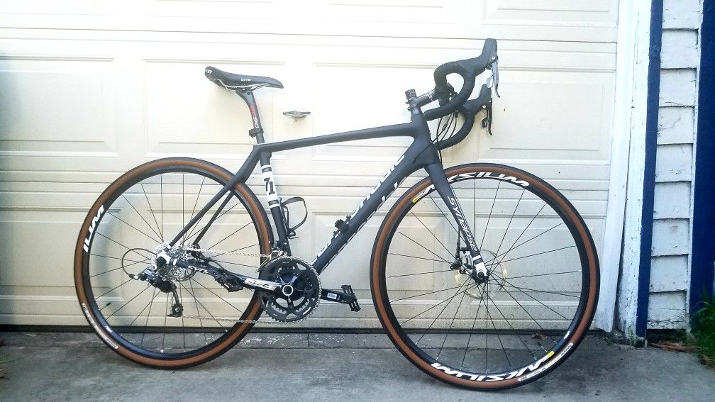 2015 Cannondale Synapse Hi-Mod Carbon road bike!