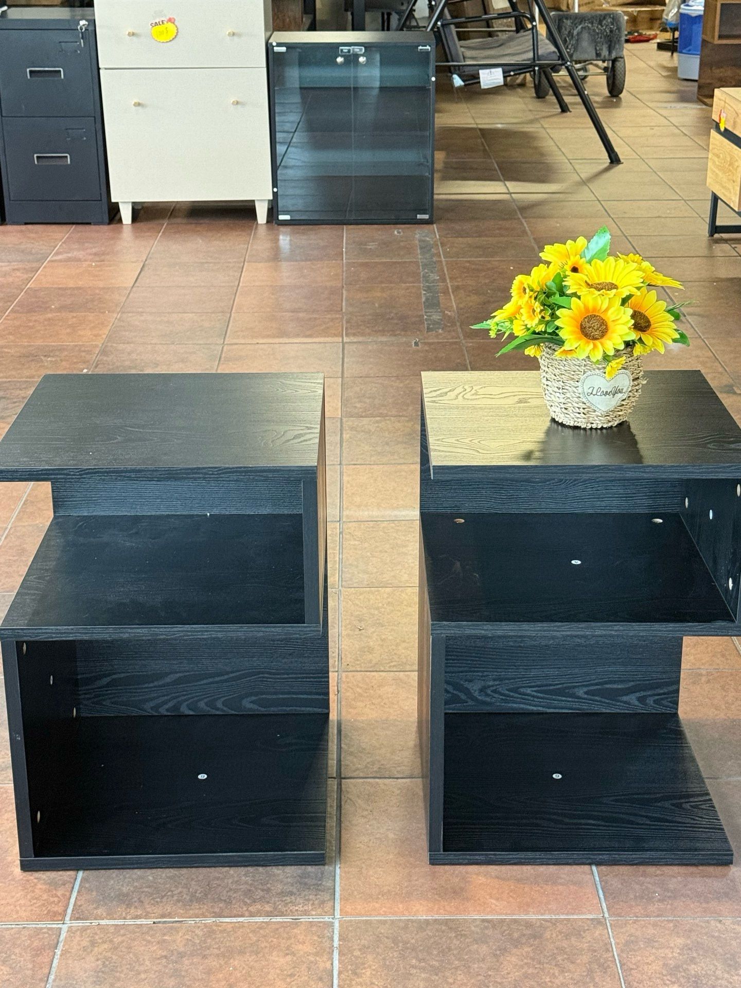 🔥Set of 2🔥Modern simple three-layer wooden bedside table for small spaces with open storage - Japanese style bedroom bedside table (Black)