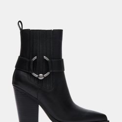 STEVE MADDEN LAKELYNN LEATHER BLACK BOOTS, SIZE 8