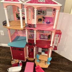 Barbie Dream House