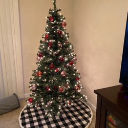 Christmas Tree With Ornaments