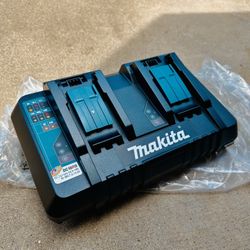 Makita 18v Dual Port Rapid Optimum Charger 
