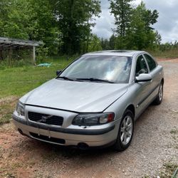 2001 Volvo S-60